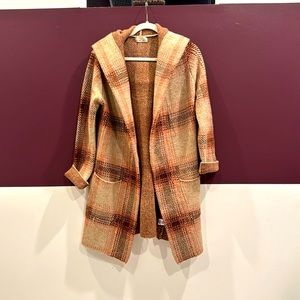 3/4 length sweater coat w hoody.